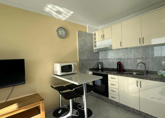 Апартаменты Copacabana With Ocean View Плая-де-лас-Америкас